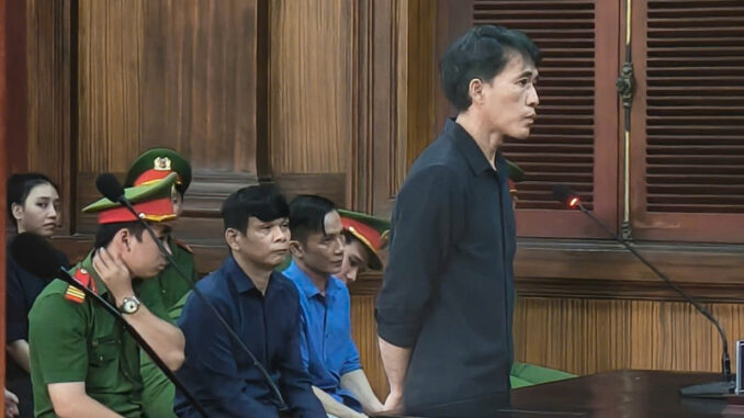 Tuyên 5 án chung thân đối với các bị cáo trong đường dây mua bán, vận chuyển hơn 118 kg ma túy Tuyên 5 án chung thân đối với các bị cáo trong đường dây mua bán, vận chuyển hơn 118 kg ma túy