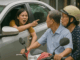“Ông bà biết tôi là ai không, đừng trách con này nhà quê ra thành phố…”.
