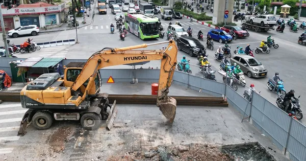 Loạt dự án giao thông Hà Nội bất động: Đường kẹt, máy móc ‘ngủ đông’, dân bức xúc Loạt dự án giao thông Hà Nội bất động: Đường kẹt, máy móc ‘ngủ đông’, dân bức xúc
