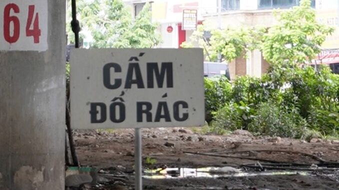 Rác ngập Vành đai 3 ở Hà Nội, phường Khương Đình sẽ báo cáo Sở để xử lý dứt điểm Rác ngập Vành đai 3 ở Hà Nội, phường Khương Đình sẽ báo cáo Sở để xử lý dứt điểm