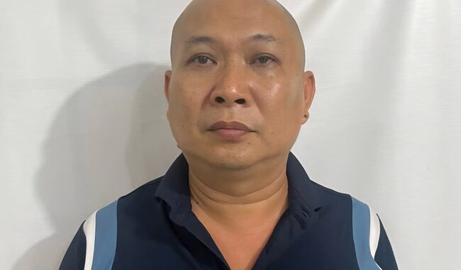Tạm giữ đối tượng lừa đảo chiếm đoạt tài sản Tạm giữ đối tượng lừa đảo chiếm đoạt tài sản