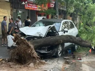 Vụ nữ tài xế lái ô tô gây tai nạn liên hoàn ở Hà Nội: Một nạn nhân đã tử vong