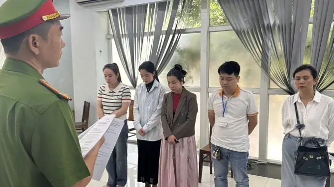 Thuê nhiều bác sĩ giả làm việc, ‘vẽ bệnh’ tại phòng khám phụ khoa Thuê nhiều bác sĩ giả làm việc, ‘vẽ bệnh’ tại phòng khám phụ khoa