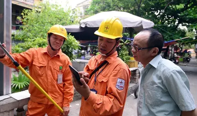 Hóa đơn tiền điện tháng 6 tăng vọt: EVN chỉ đạo ‘nóng’!