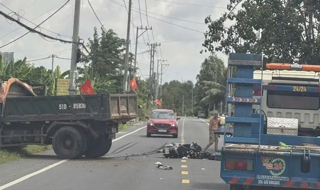 TP.HCM: 2 mẹ con tử vong thương tâm sau va chạm xe ben
