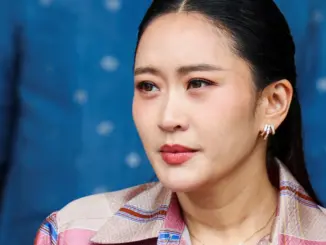 Thủ tướng Thái Lan bị đình chỉ chức vụ