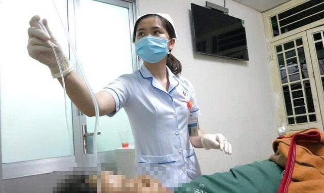 Nam thanh niên nguy kịch sau khi đến Campuchia theo lời mời của ‘bạn gái’ Nam thanh niên nguy kịch sau khi đến Campuchia theo lời mời của ‘bạn gái’
