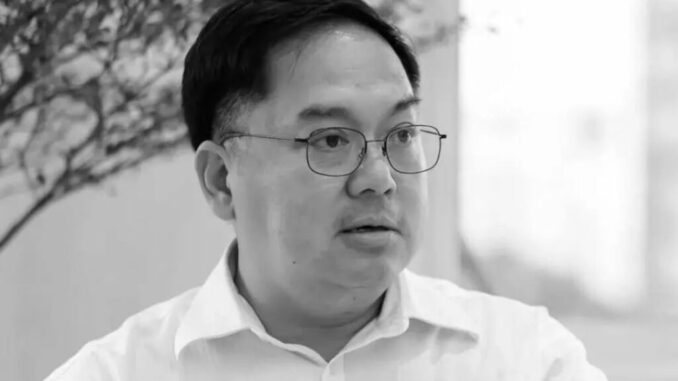 Ông Hoàng Nam Tiến, phó chủ tịch Hội đồng Trường đại học FPT, đột ngột qua đời Ông Hoàng Nam Tiến, phó chủ tịch Hội đồng Trường đại học FPT, đột ngột qua đời