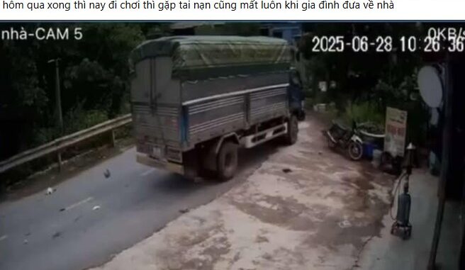 Xót xa 2 em học sinh ở Hà Nội t/;ử v/;on;g do va chạm với xe tải: 1 em vừa thi xong tốt nghiệp THPT Xót xa 2 em học sinh ở Hà Nội t/;ử v/;on;g do va chạm với xe tải: 1 em vừa thi xong tốt nghiệp THPT