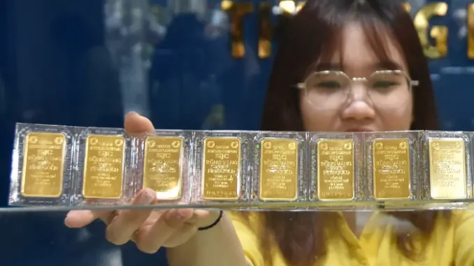Giá vàng sáng nay giảm sâu, người mua vàng miếng SJC có thể lỗ nặng Giá vàng sáng nay giảm sâu, người mua vàng miếng SJC có thể lỗ nặng