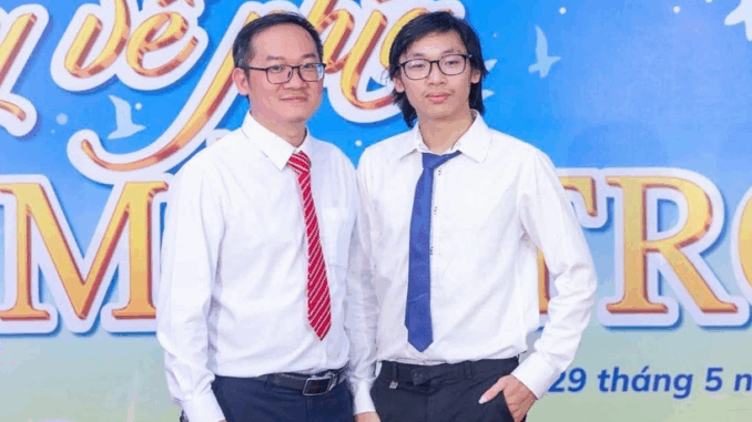 Nam sinh dắt em gái theo, gửi nhờ tình nguyện viên trông rồi vào thi - nay đỗ trường THPT top đầu Hà Nội Nam sinh dắt em gái theo, gửi nhờ tình nguyện viên trông rồi vào thi - nay đỗ trường THPT top đầu Hà Nội