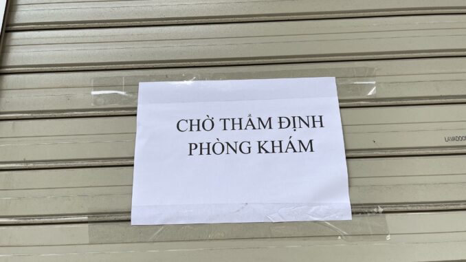 Hàng loạt phòng khám tư nhân xung quanh B:.ệnh viện PS Trung ương ở Hà Nội bất ngờ đóng cửa: Trời ơi chuyện gì đây?