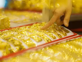 Giá vàng diễn biến lạ
