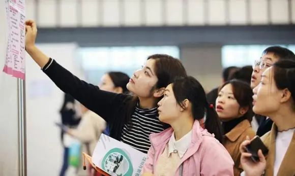 5 ngành nghề có tỷ lệ sinh viên thất nghiệp khi ra trường cao nhất 5 ngành nghề có tỷ lệ sinh viên thất nghiệp khi ra trường cao nhất