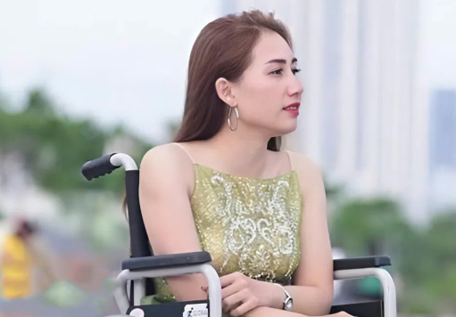 Diễn viên Hiền Hạnh ‘Đảo của dân ngụ cư’ đột ngột qua đời ở tuổi 38 Diễn viên Hiền Hạnh ‘Đảo của dân ngụ cư’ đột ngột qua đời ở tuổi 38