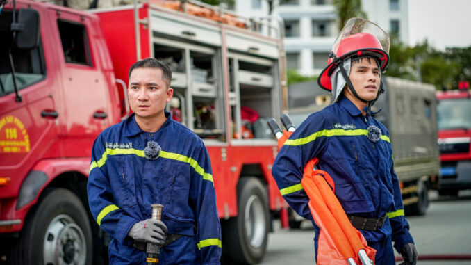 Lê Dương Bảo Lâm và 11 nghệ sĩ bị chấn chỉnh