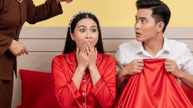 Đêm tâ/n hô/n, mẹ chồng ra quy định ‘mỗi đêm chỉ cho con trai ng//ủ với vợ 2 tiếng’, lý do bà đưa ra khiến con dâu sữ//ng người…